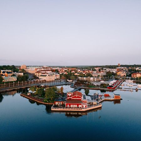 Badholmen Restaurang & Hotell Oskarshamn Esterno foto